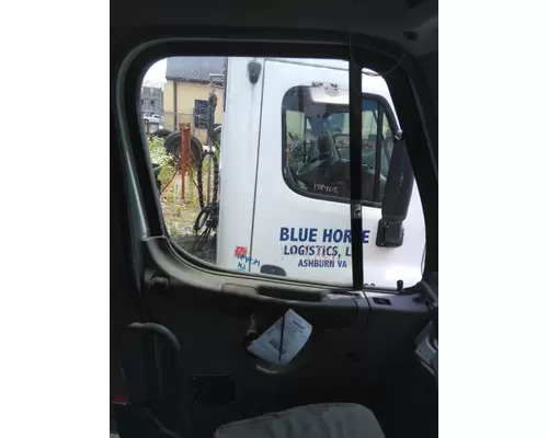 FREIGHTLINER M2 112 DOOR ASSEMBLY, FRONT