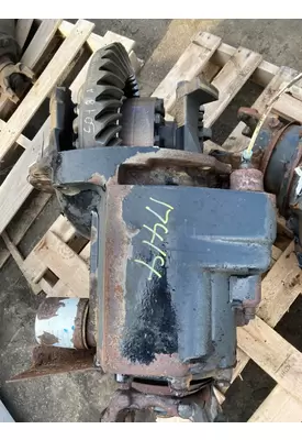 FREIGHTLINER M2 112 Differential (Front)