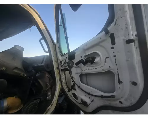 FREIGHTLINER M2 112 Door Assembly, Front