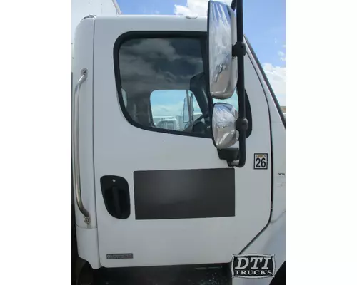 FREIGHTLINER M2 112 Door Assembly, Front