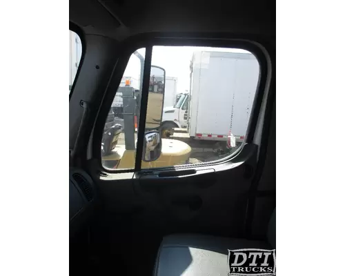 FREIGHTLINER M2 112 Door Assembly, Front