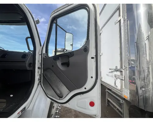 FREIGHTLINER M2 112 Door Assembly, Front