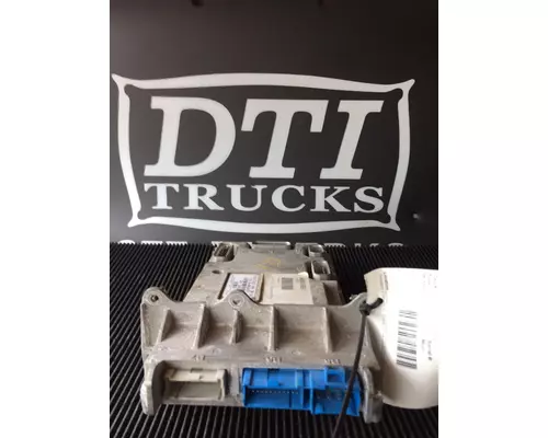 FREIGHTLINER M2 112 ECM (Body Control Module)