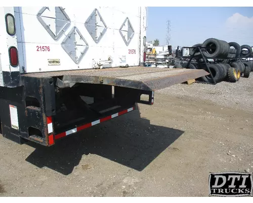 FREIGHTLINER M2 112 Equipment (Mounted)