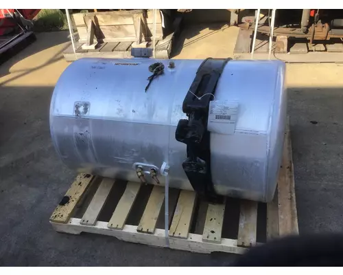 FREIGHTLINER M2 112 FUEL TANK