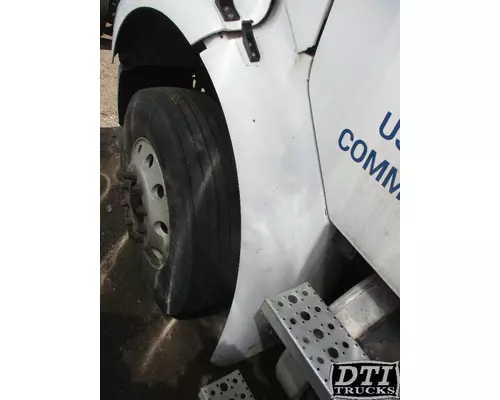 FREIGHTLINER M2 112 Fender Extension