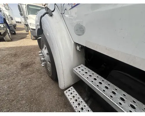 FREIGHTLINER M2 112 Fender Extension