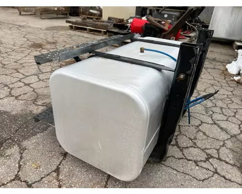 FREIGHTLINER M2 112 Fuel Tank