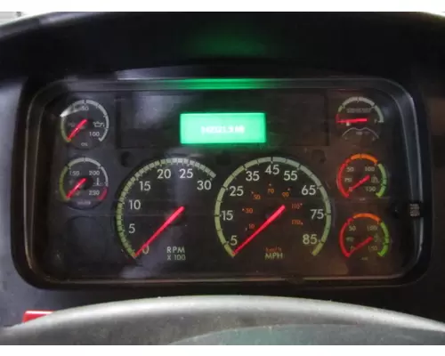 FREIGHTLINER M2 112 GAUGE CLUSTER