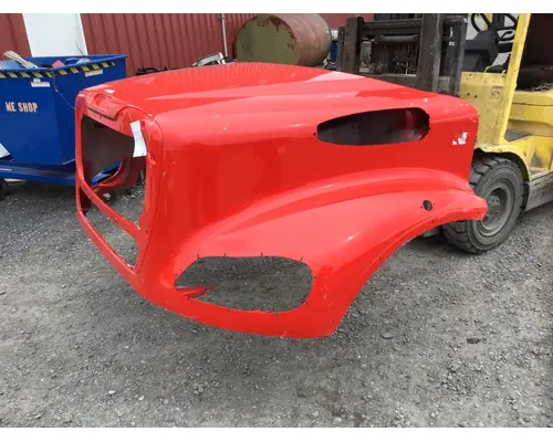 FREIGHTLINER M2 112 HOOD