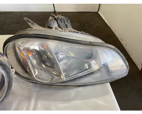 FREIGHTLINER M2 112 Headlamp Assembly