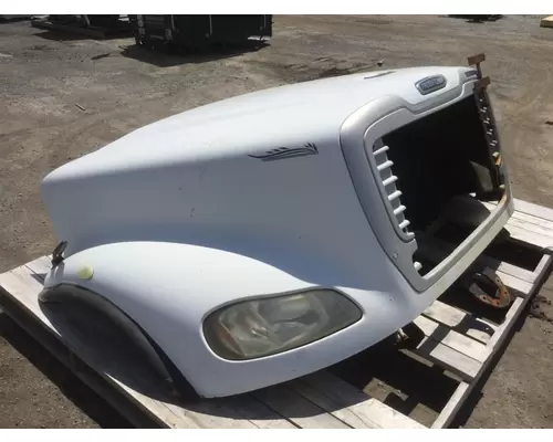 FREIGHTLINER M2-112 Hood