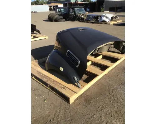 FREIGHTLINER M2-112 Hood