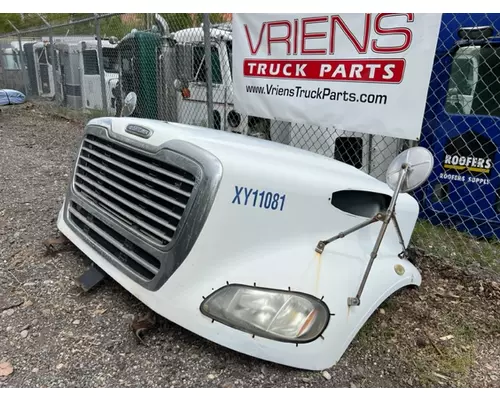 FREIGHTLINER M2 112 Hood