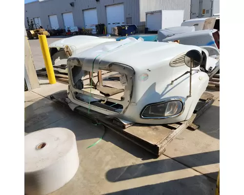 FREIGHTLINER M2-112 Hood