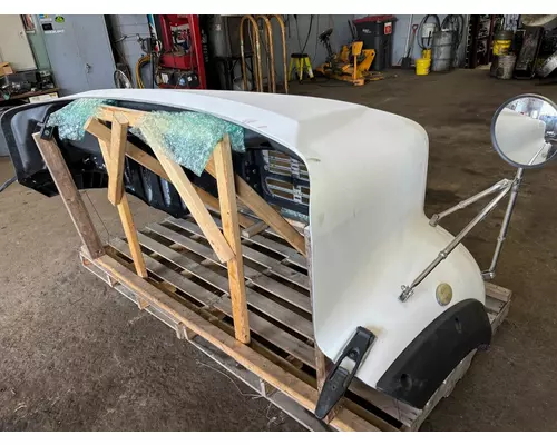 FREIGHTLINER M2-112 Hood