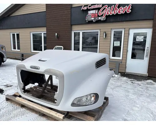 FREIGHTLINER M2-112 Hood
