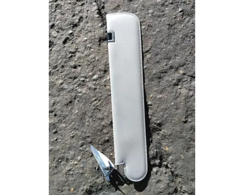 FREIGHTLINER M2 112 INTERIOR SUN VISOR