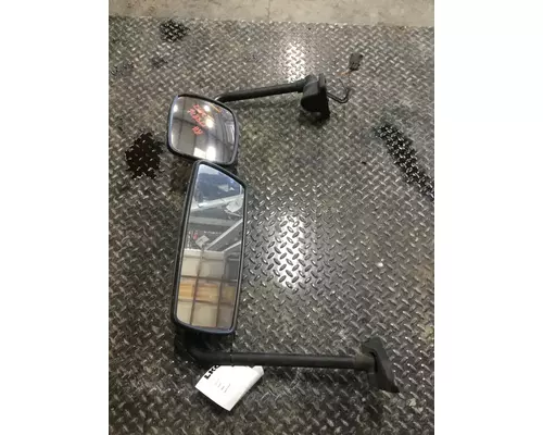 FREIGHTLINER M2 112 MIRROR ASSEMBLY CABDOOR