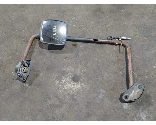 FREIGHTLINER M2 112 Mirror (Side View)