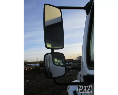 FREIGHTLINER M2 112 Mirror (Side View)