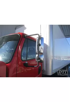 FREIGHTLINER M2 112 Mirror (Side View)