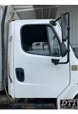 FREIGHTLINER M2 112 Mirror (Side View)