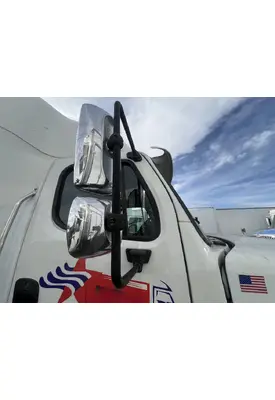 FREIGHTLINER M2 112 Mirror (Side View)