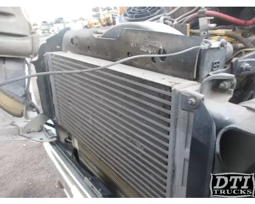 FREIGHTLINER M2 112 Radiator