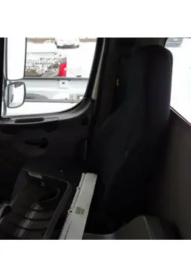 FREIGHTLINER M2 112 SEAT, FRONT