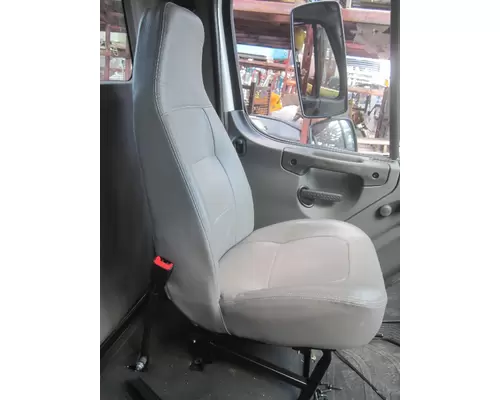 FREIGHTLINER M2-112 Seat, Front