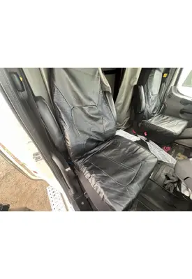 FREIGHTLINER M2 112 Seat, Front