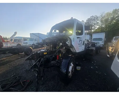 FREIGHTLINER M2 112 Spindle  Knuckle, Front