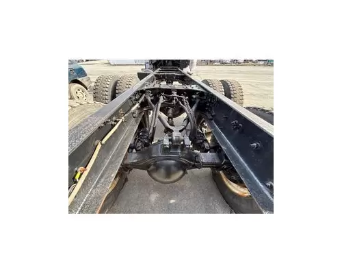 FREIGHTLINER M2 112 Suspension