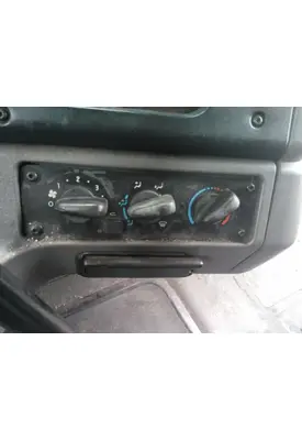 FREIGHTLINER M2 112 TEMPERATURE CONTROL