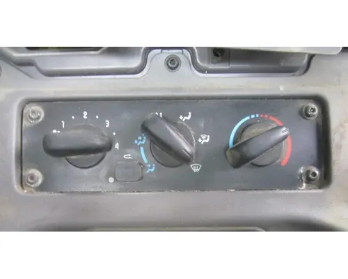 FREIGHTLINER M2 112 TEMPERATURE CONTROL