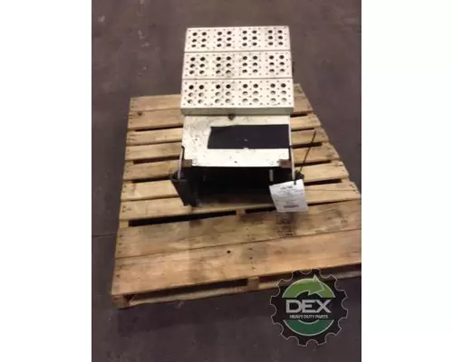 FREIGHTLINER M2-112 Tool Box