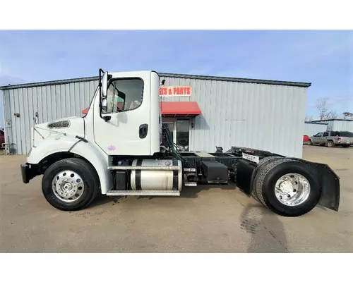 FREIGHTLINER M2 112 Used Trucks