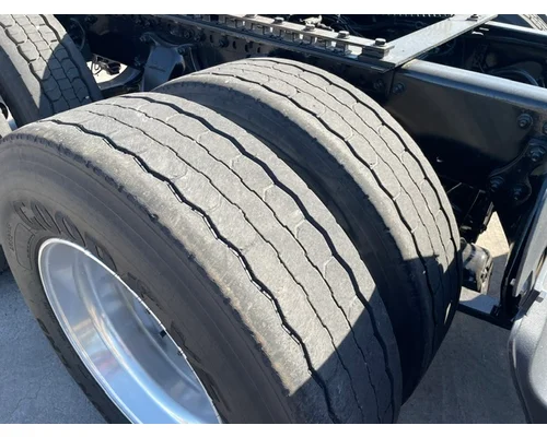 FREIGHTLINER M2 112 Vehicle For Sale