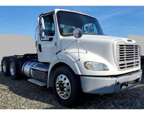 FREIGHTLINER M2 112 Vehicle For Sale