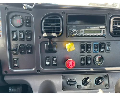 FREIGHTLINER M2 112 Vehicle For Sale