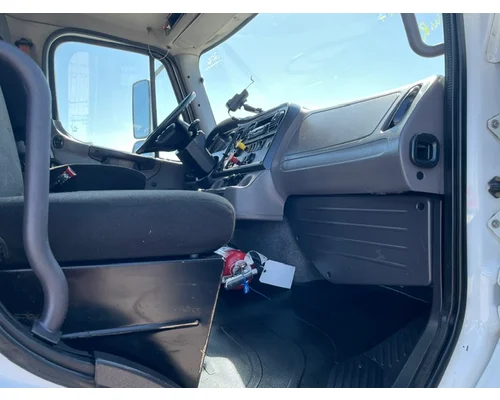 FREIGHTLINER M2 112 Vehicle For Sale