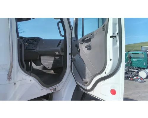 FREIGHTLINER M2 112 WHOLE TRUCK FOR RESALE