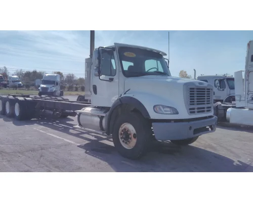 FREIGHTLINER M2 112 WHOLE TRUCK FOR RESALE