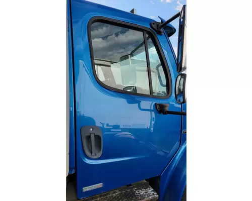 FREIGHTLINER M2  Door Assembly, Front