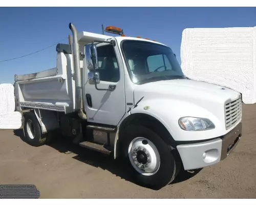 FREIGHTLINER M210642ST Vehicle For Sale