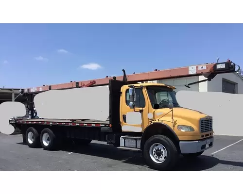 FREIGHTLINER M210664ST-HD Vehicle For Sale
