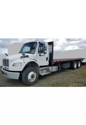 FREIGHTLINER M210664ST Vehicle For Sale