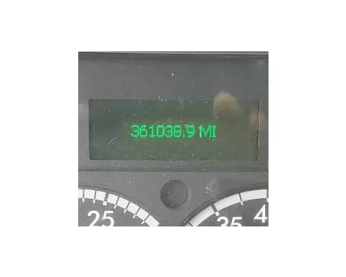 FREIGHTLINER M210664ST Vehicle For Sale