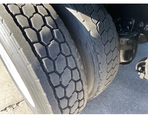 FREIGHTLINER M210664ST Vehicle For Sale